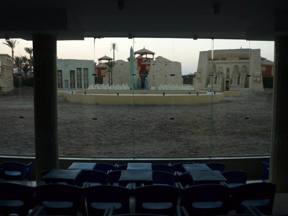 Programm in versch. Sprachen Pickalbatros Alf Leila Wa Leila Resort - Neverland Hurghada