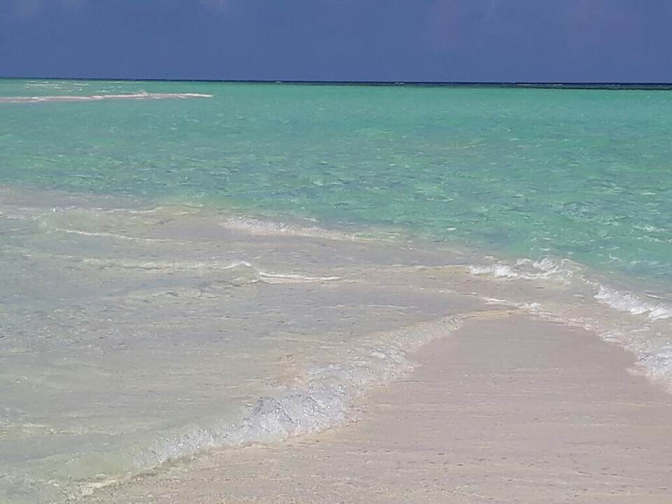 Strand Kuredu Island Resort & Spa