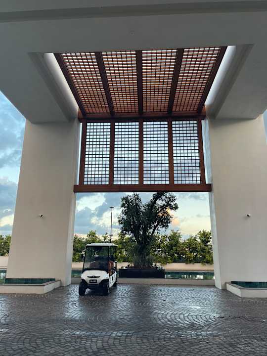 Lobby Anda Barut Collection