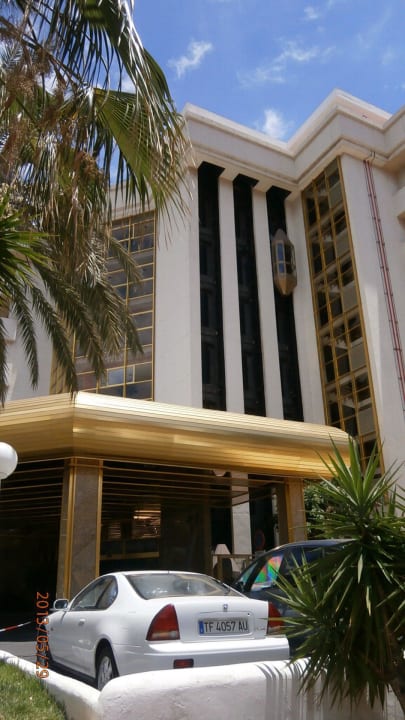 Вход в отель Hotel Best Tenerife