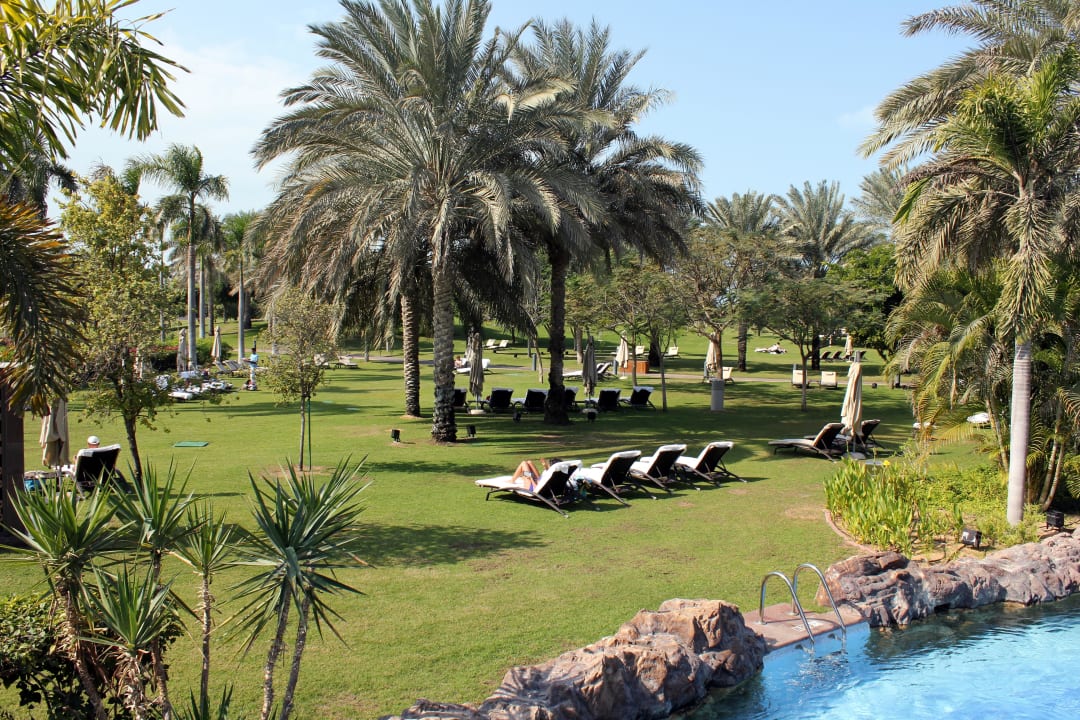 West Wing Pool Emirates Palace Mandarin Oriental