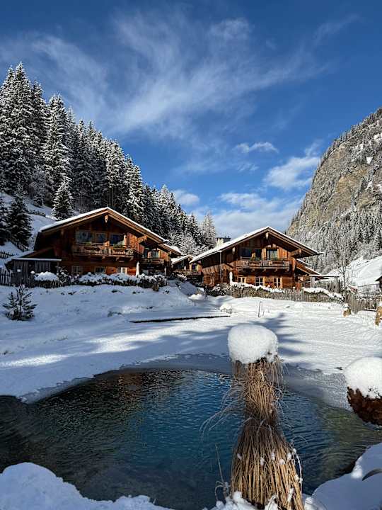 Außenansicht Chaletdorf Auszeit