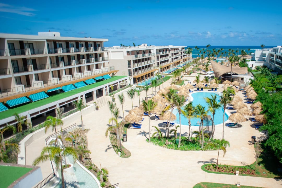 Außenansicht Serenade All Suites - Adults Only Resort