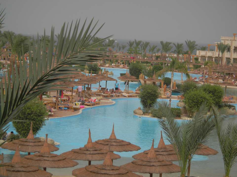 Wunderschön angelegt Pickalbatros Palace Resort