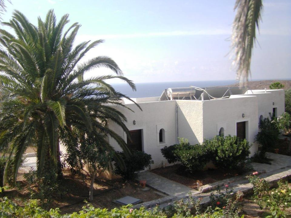 Bungalow Vritomartis Naturist Resort