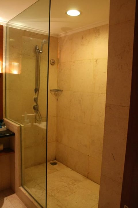 Dusche Novotel Jakarta Mangga Dua Square