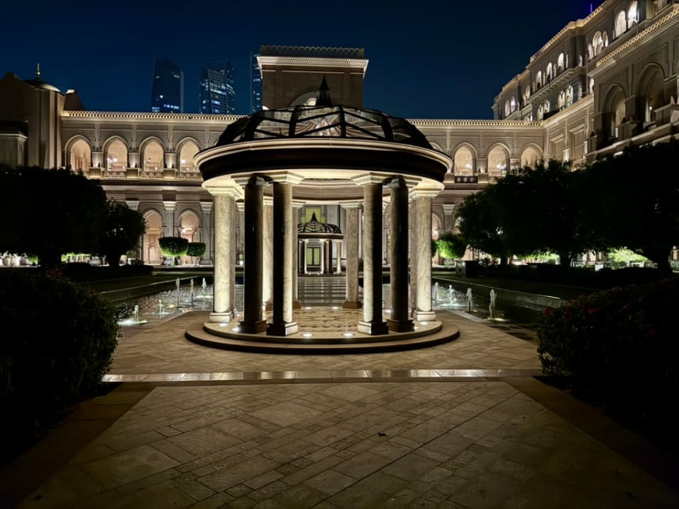 Außenansicht Emirates Palace Mandarin Oriental