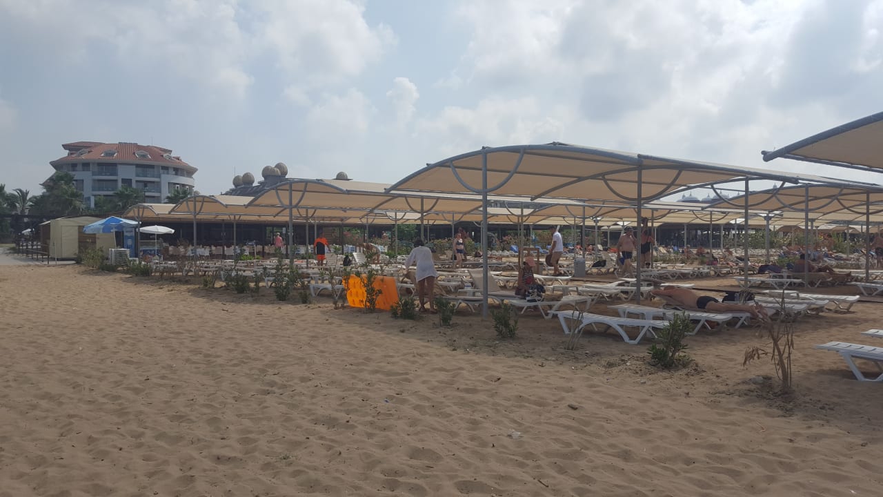 Strand Side Aquamarin Resort & Spa