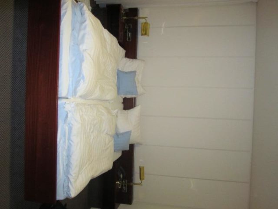 Bett Hotel Blauer Fasan
