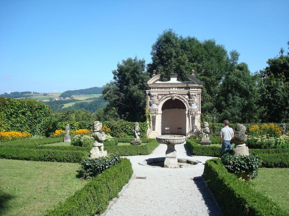 Schlossgarte Hoftaferne Neuburg
