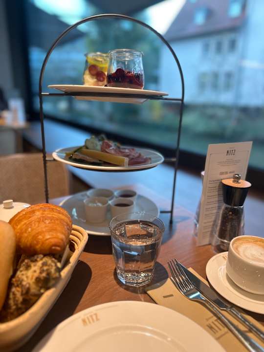 Gastro Karl August - a Neighborhood Hotel