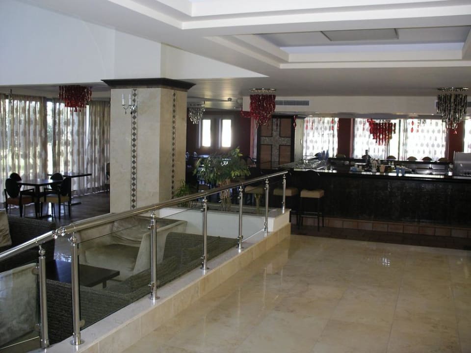 Bar główny Ialyssos Bay