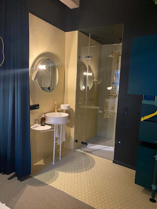 Zimmer 25hours Hotel The Circle