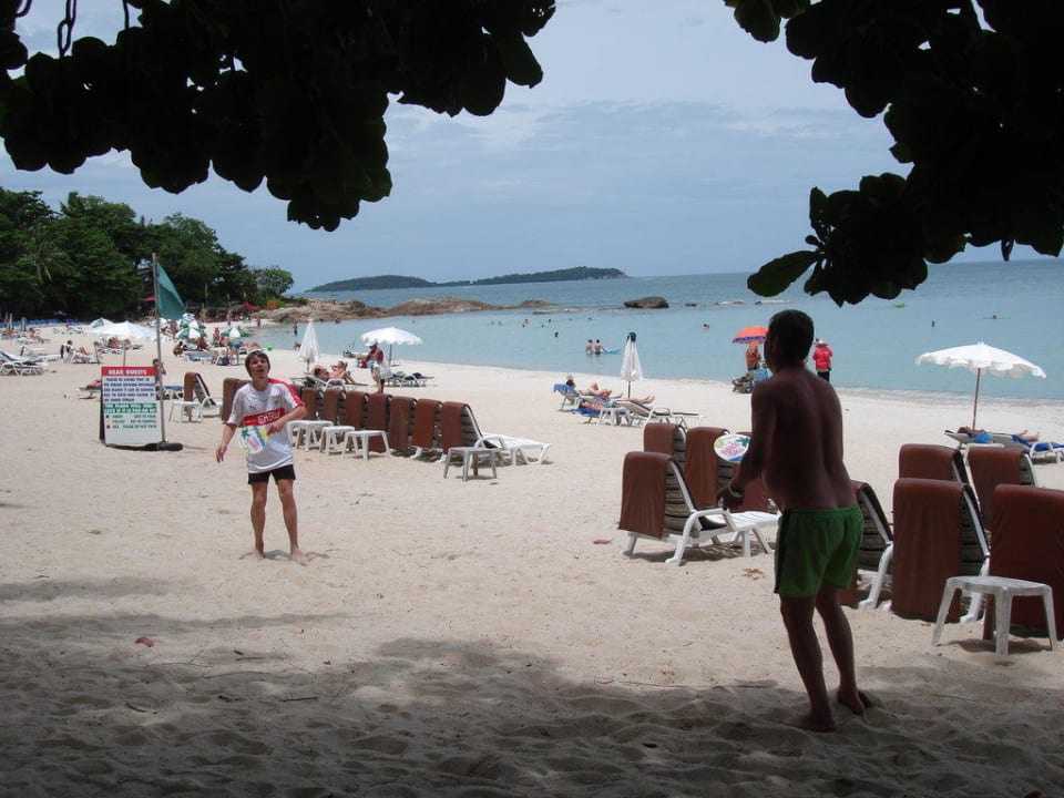 Ausblick vom Strand zum Meer The Fair House Beach Resort