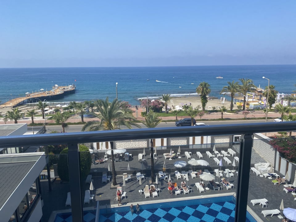 Ausblick Kaila Beach Hotel