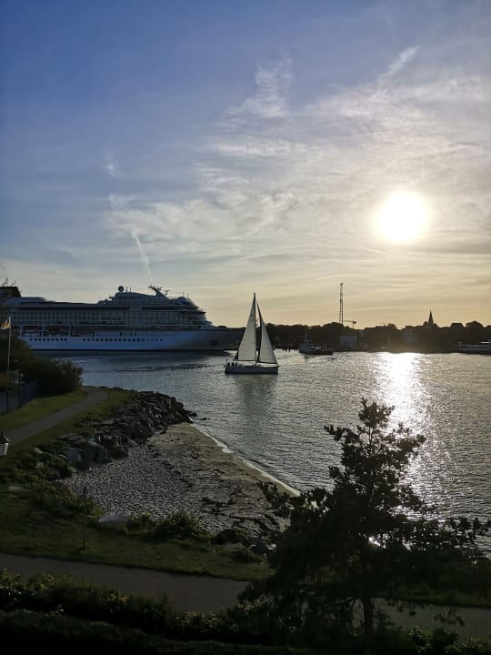 Außenansicht Hotel Yachthafenresidenz Hohe Düne