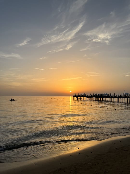 Strand Side Mare Resort & Spa