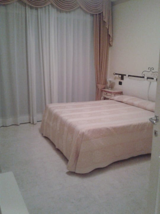 Doppelzimmer der Suite Hotel Residence Relais Du Lac