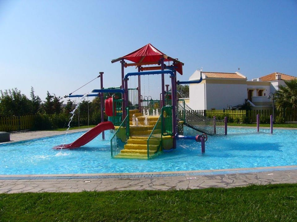 Kinderpool... Neptune Luxury Resort