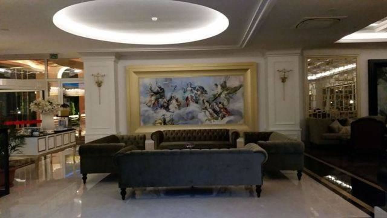 Man kann überall gemütlich sitzen Mary Hotel Side