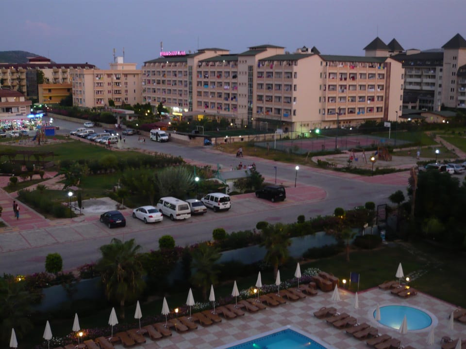 Okolica, widok z balkonu Solivia Hotel