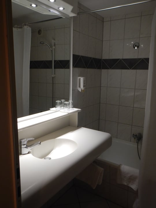 Zimmer Top Hotel Post Frankfurt Airport