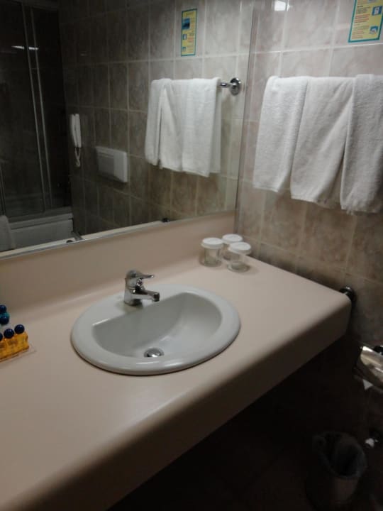 Łazienka Salamis Bay Conti Resort Hotel & Casino