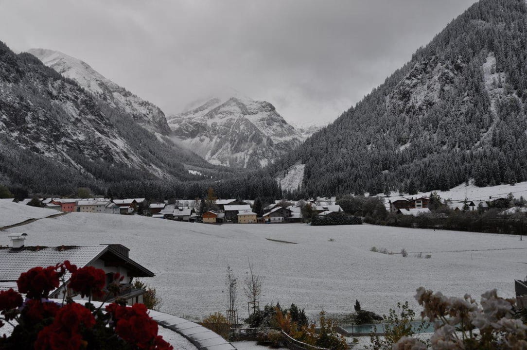 Ausblick Zimmer Alpenglück Jungbrunn - Der Gutzeitort