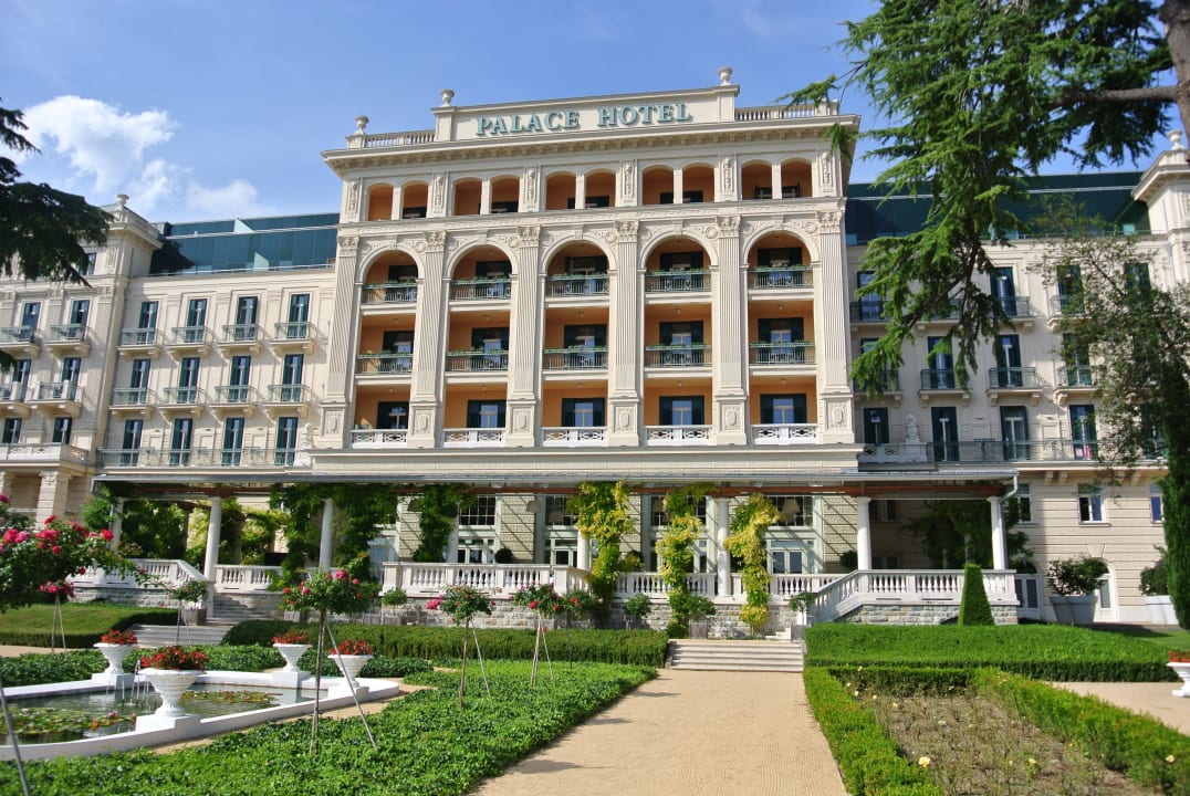 "Blick Auf Das Wunderschön..." Kempinski Palace Portoroz (Portoroz ...