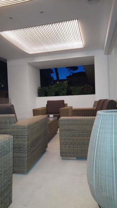 Sitzgelegenheit draußen Grupotel Farrutx