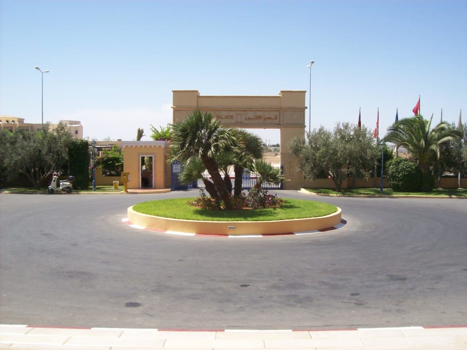Einfahrt Nour Palace Resort & Thalasso