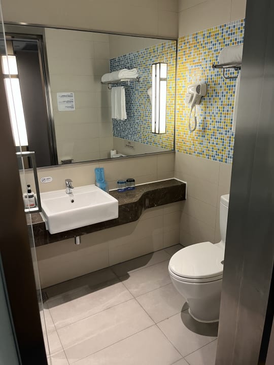 Zimmer Holiday Inn Express Zhengzhou Longzi Lake by IHG