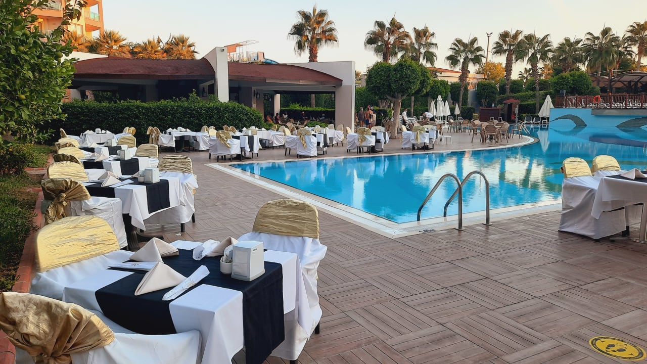 Pool Aydinbey Kings Palace & Spa