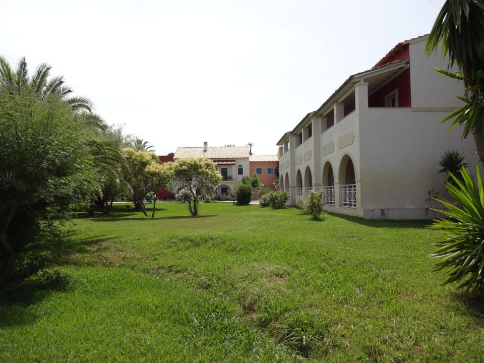 Häuser des Gästedorfs St. George's Bay Country Club