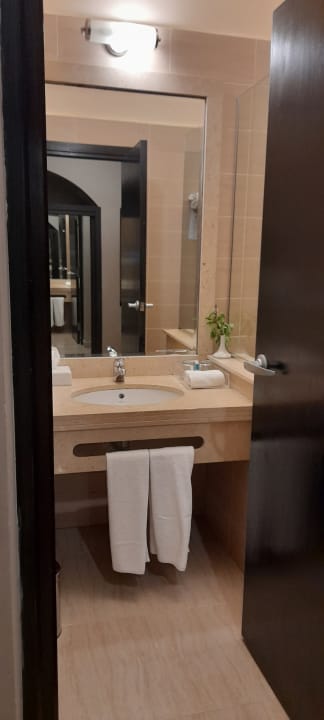 Zimmer Jaz Makadi Oasis Resort