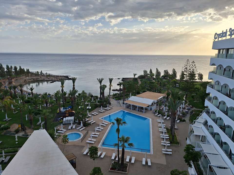 Außenansicht Crystal Springs Beach Hotel