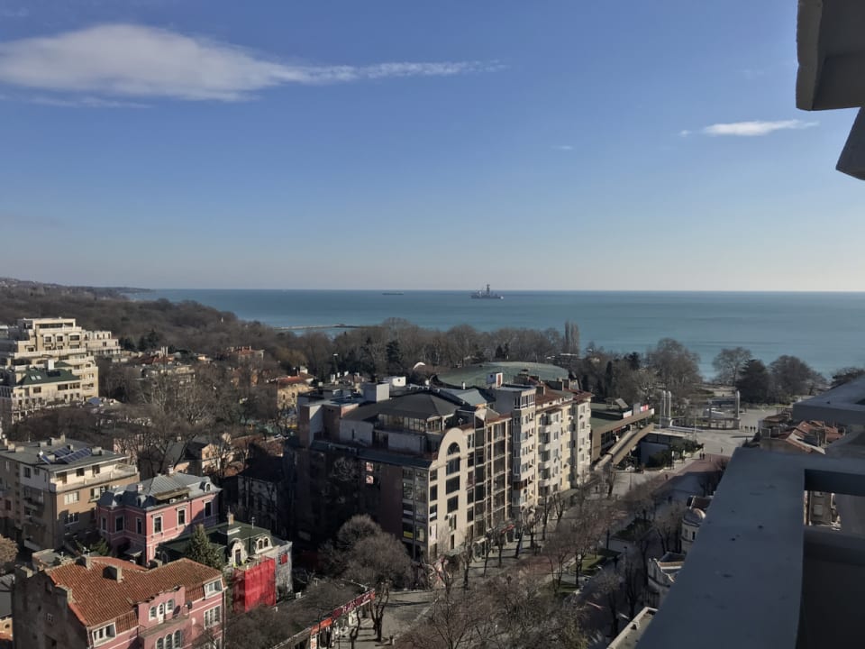 Ausblick auf Varna und das Schwarze Meer Hotel Cherno More