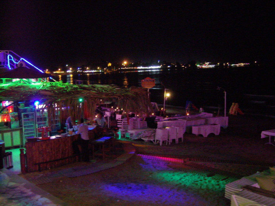 Strand am Abend Hotel Andiz Beach