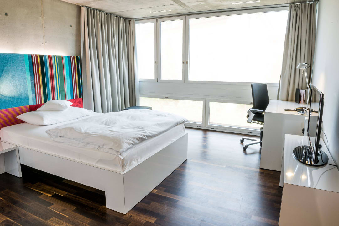 Business Room HOTEL APART- Welcoming I Urban Feel I Design