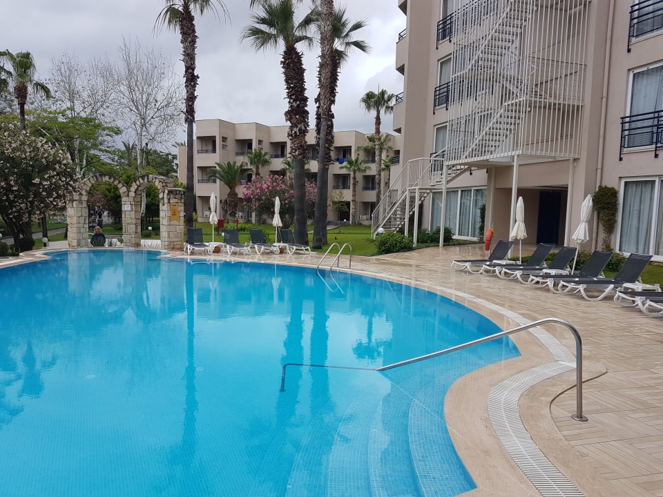 Pool Labranda Alantur Resort