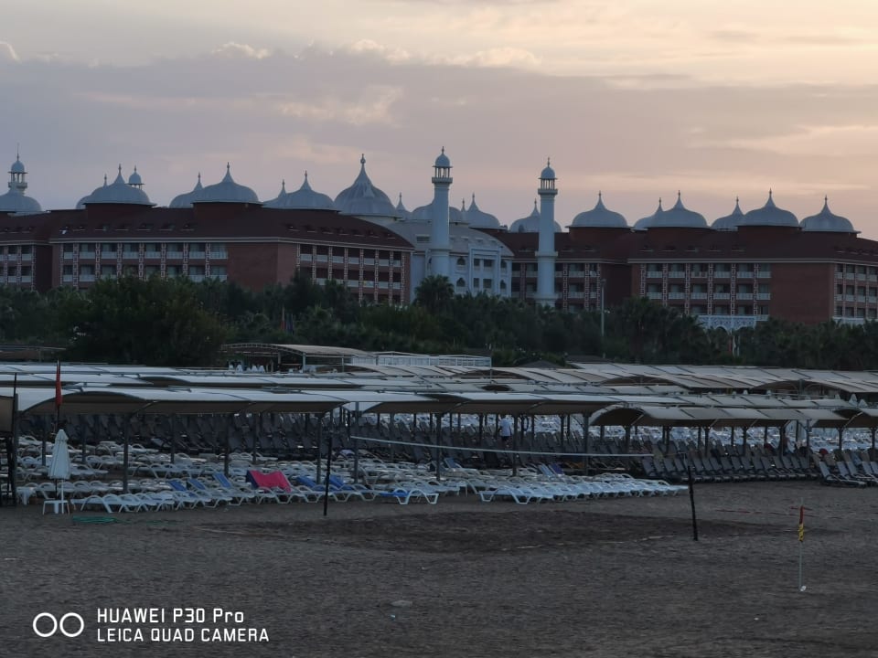 Strand Royal Taj Mahal Hotel