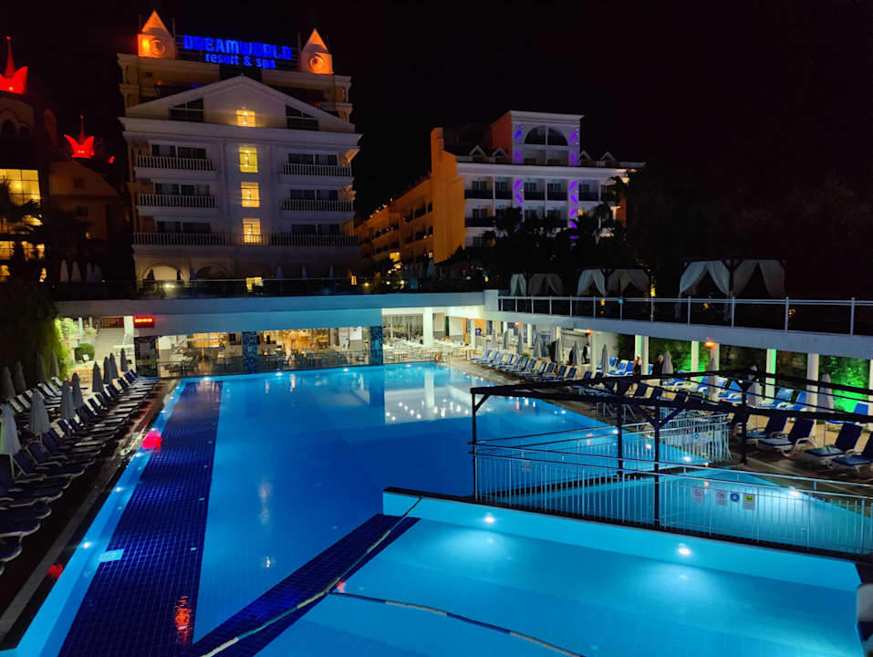 Pool Dream World Resort & Spa