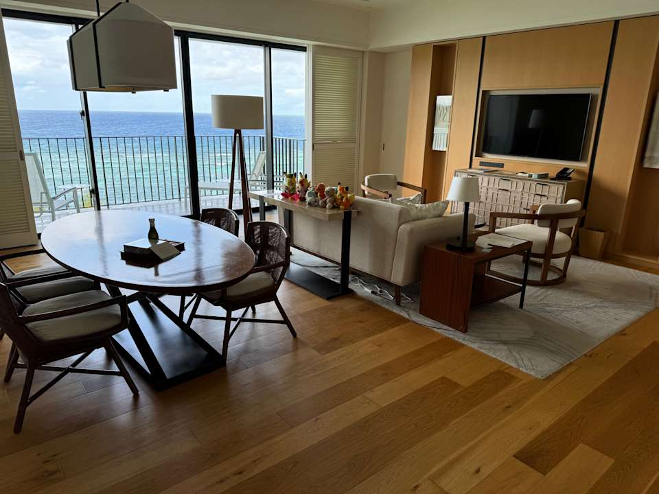 Zimmer Halekulani Okinawa