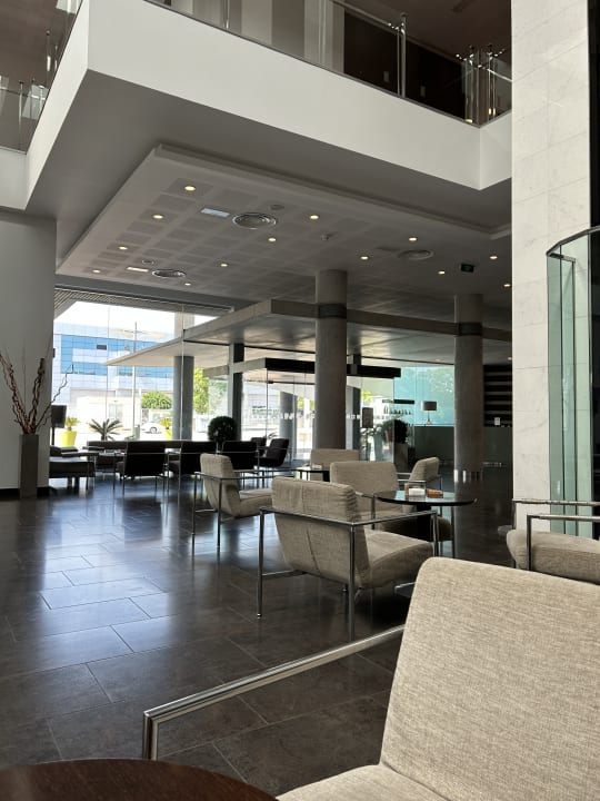 Lobby Port Elche