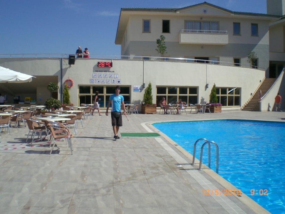 Aktivpool Side Breeze Hotel