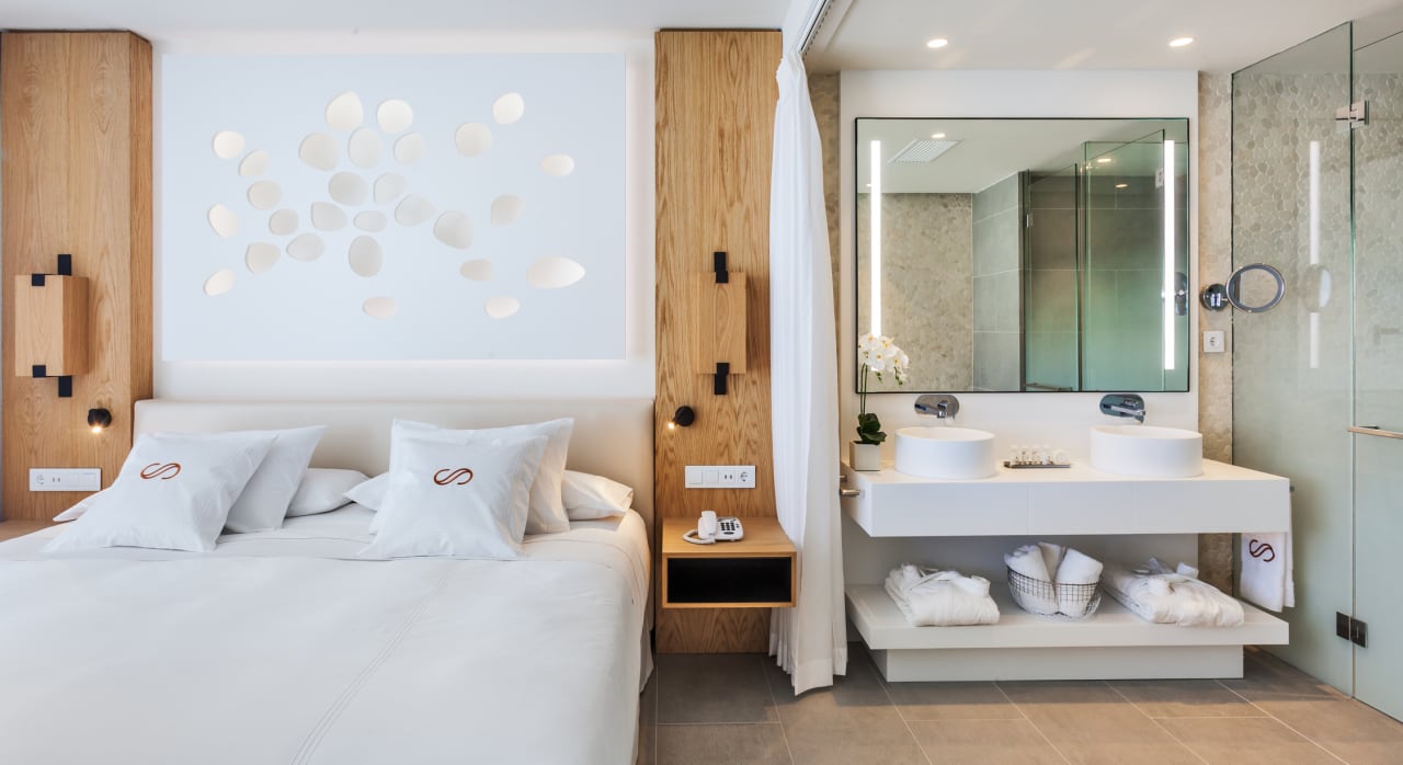 Zimmer Royal Hideaway Corales Suites