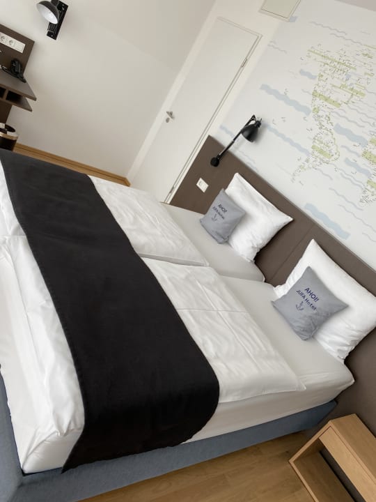 Zimmer JUFA Hotel Hamburg HafenCity