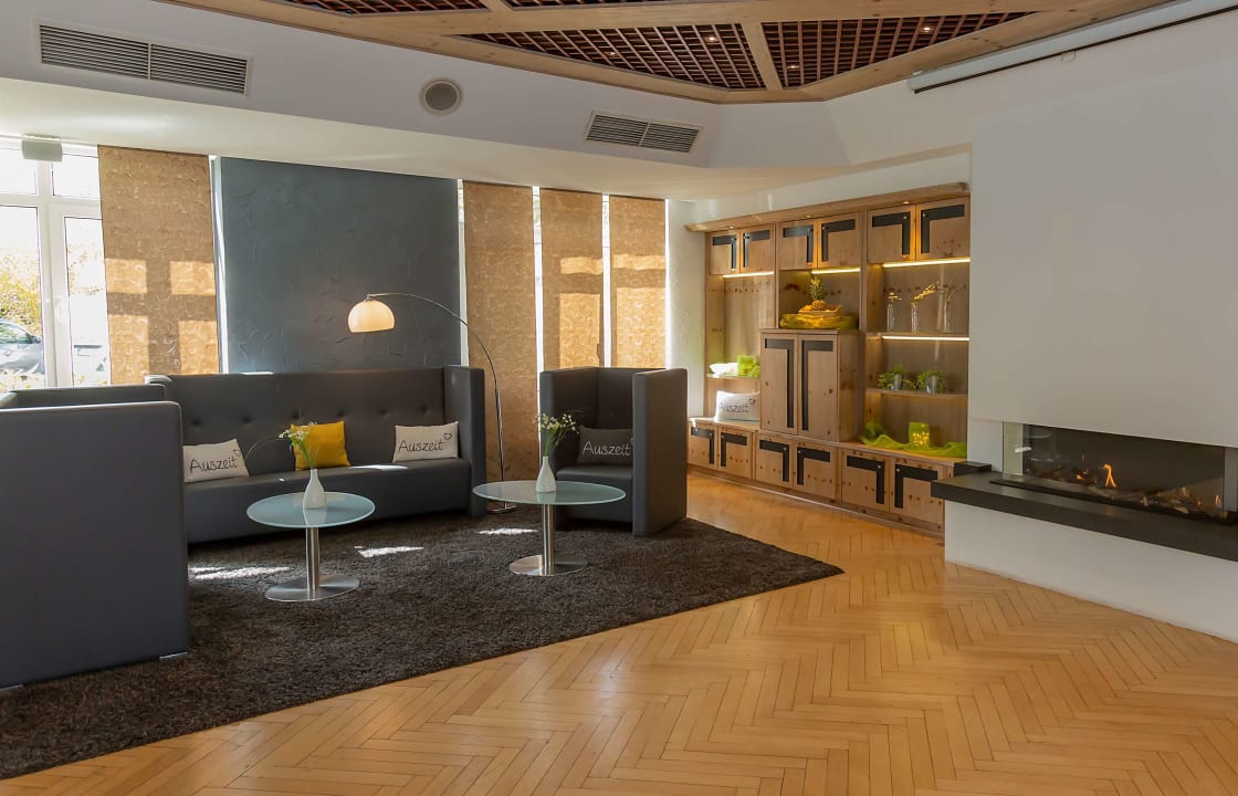 Lobby Essential by Dorint Remscheid