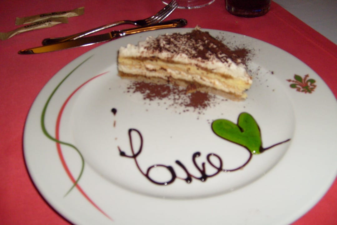 A la Carte Granada Luxury Okurcalar