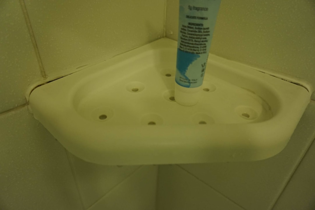 In der Dusche.......... Hotel Raffaello Milano